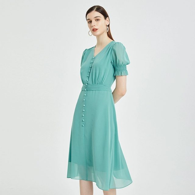 Ma Tiannu Shopping Mall same women's clothing in summer new solid color waist-length wide sway fresh dress fashionable