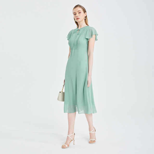 The same style of Matiannu women's clothing in the mall, the new spring and summer products, solid color lotus leaf sleeve dress, pleated high-waisted chiffon skirt
