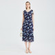 The same mall, the same Maziannuchun new blue printed V -neck dress, sleeveless vacation leisure lady
