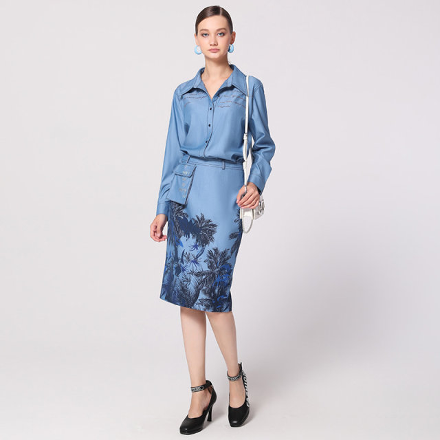 The same style of Matiannu women's clothing in the mall, the new blue denim print casual skirt and skirt are versatile
