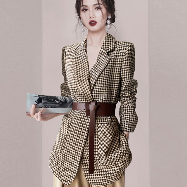Slim fit plaid short blazer for women 2025 autumn new versatile tops for women's spring and autumn woolen coat
