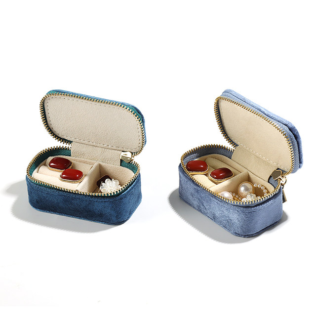 Mini portable jewelry box small, light and luxurious exquisite Japanese and Korean travel jewelry bag necklace ring hand decoration box