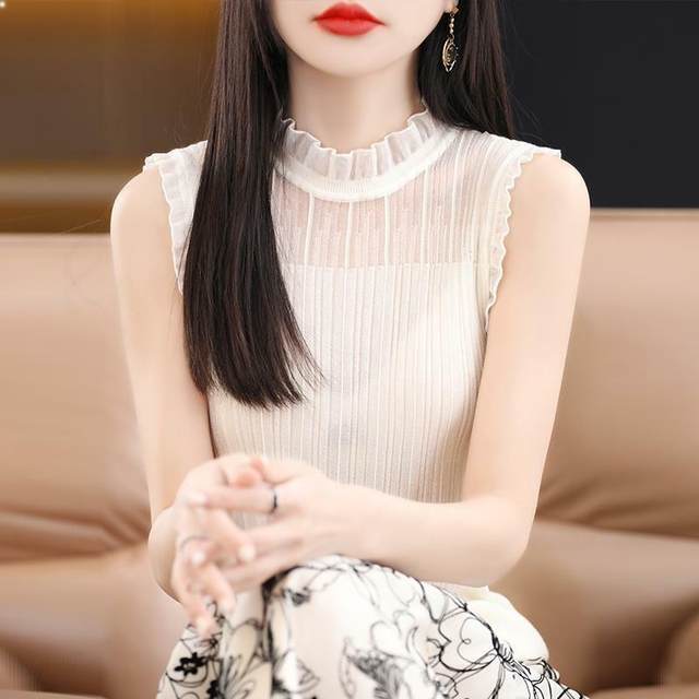 New Chinese style spring, summer and autumn suspender vest for women with black ears and lace sleeveless top hollow outfit on the outside