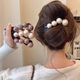 Elegant Velvet Pearl Clip Medium Shark Clip Hair Clip Women's 2024 New Style High-end Hair Accessories for the Back of the Head