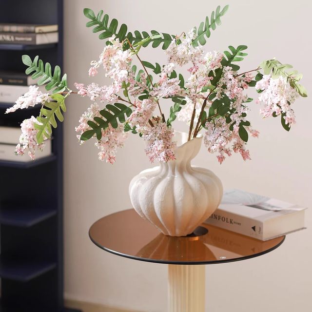 
High-quality Sophora japonica artificial flowers, realistic artificial flower decorations, high-end Sophora japonica flowers, retro living room dining table, wedding large branch floral arrangements