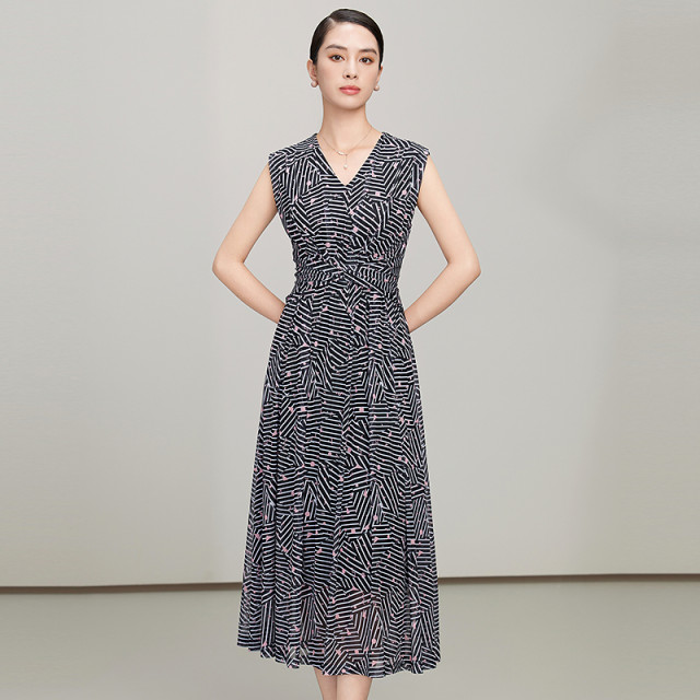 Yingzhi Shang Sleeveless Dress for Women 2025 Summer New Tea Breakout Waist Slim Printed V-neck Vest Long Skirt