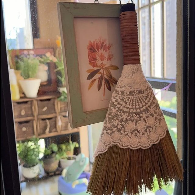 
Household mini miniature desktop cleaning straw broom dustpan gardening garden ornaments cleaning decoration dust broom