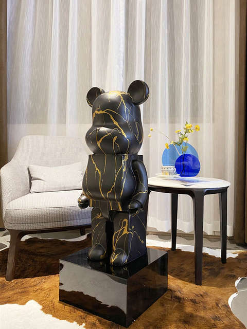 
Floor-standing bear cartoon ornaments, oversized living room TV cabinet, Nordic light luxury decorations, simple soft furnishings, housewarming gifts