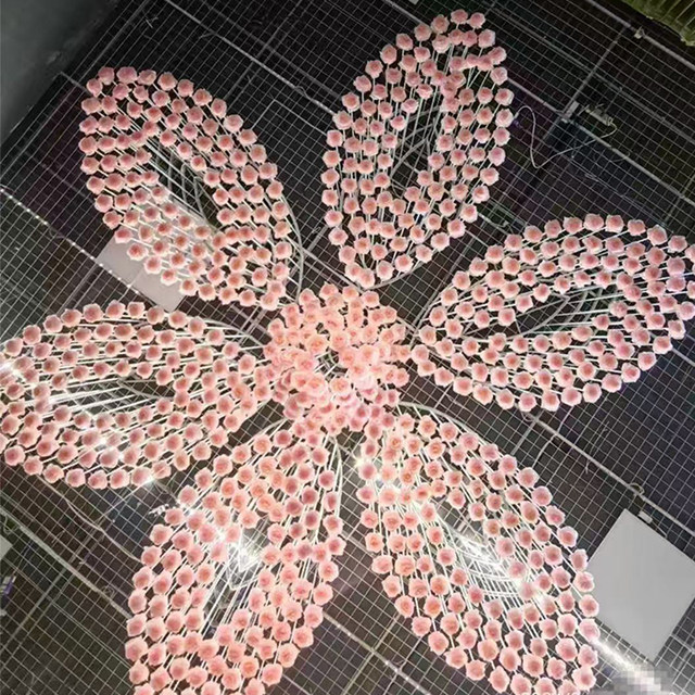 Wedding props crystal bead curtain rose decoration stage layout pendant hotel wedding hall acrylic ceiling pendant