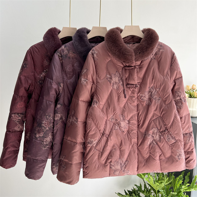 Elderly down jacket female grandma dressing winter costume 90 velvet warm top mother Tang clothes jacket elder wife clothes
