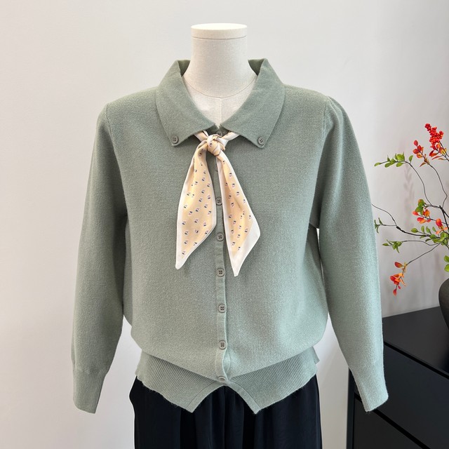 Fashionable mother autumn knitted cardigan middle-aged women's clothing 2025 new style middle-aged and elderly spring and autumn lapel long-sleeved jacket