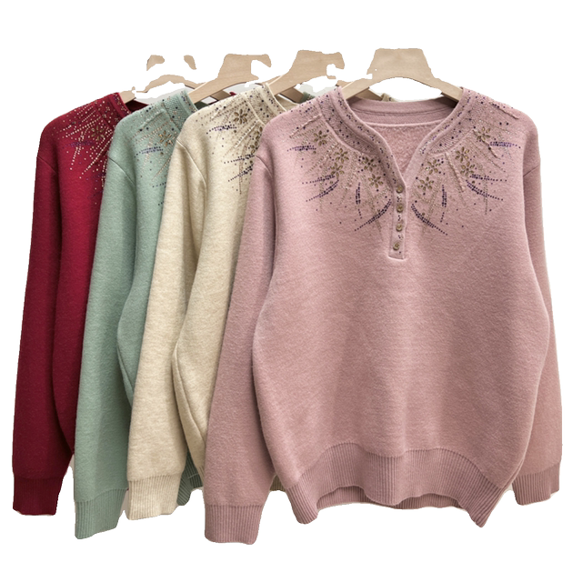 2023 new mother's clothing autumn and winter velvet thickened bottoming sweater middle-aged and elderly women's style grandma top woolen sweater