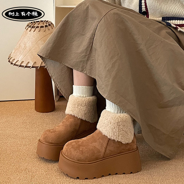 There is a peach in the tree retro thick-soled snow boots for women 2025 autumn new versatile increased height plus velvet thickened cotton shoes