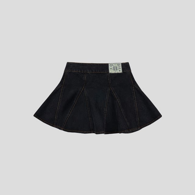 GOODBAI G.B LOGO Embroidery Stitching A version of the horn half skirt
