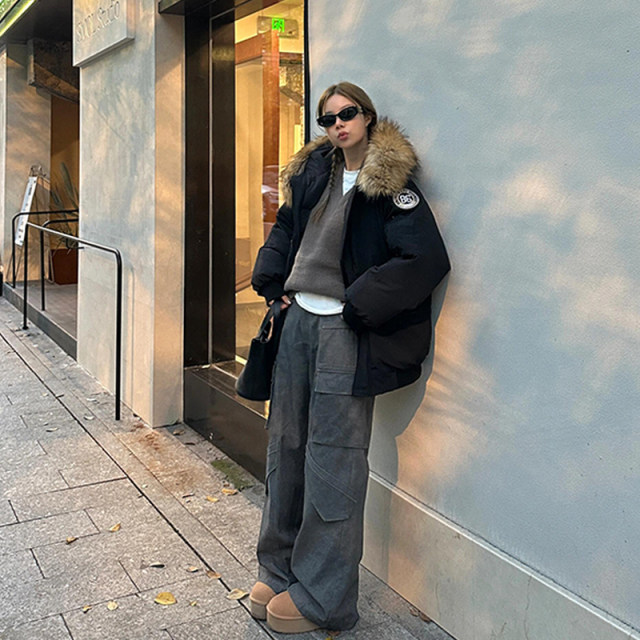 300Jin [Jin equals 0.5 kg] Large size women's fat mm black work cotton clothing for women American retro park thickened large fur collar jacket