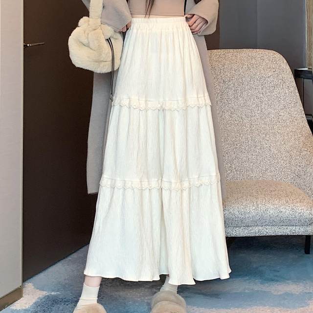 Autumn and winter velvet cake skirt High waist 2024 mid -length new models and thin versatile pleated winter skirts
