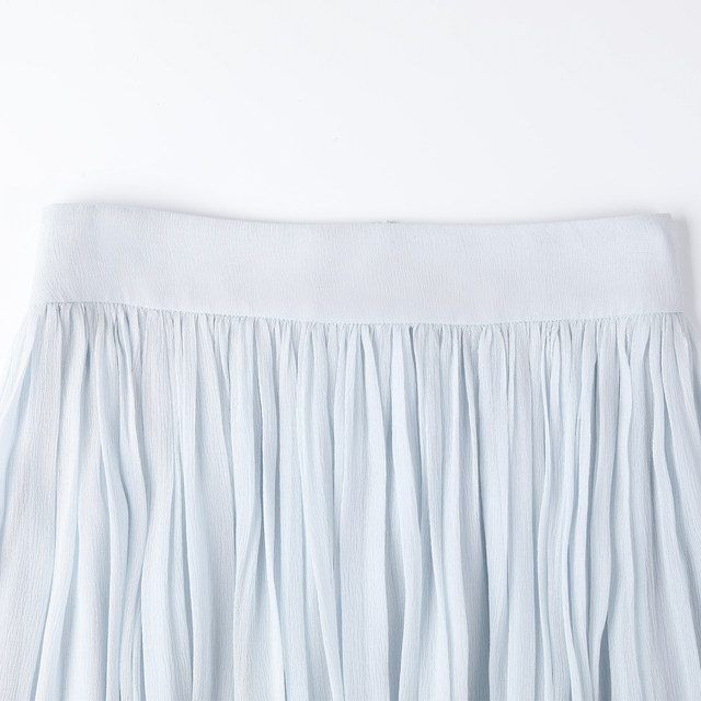 wana try versatile long skirt 2025 early spring new Korean light blue super fairy pleated skirt