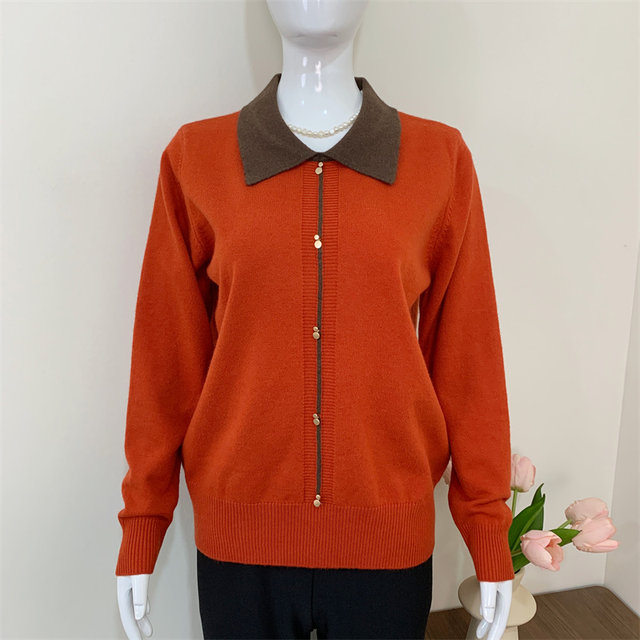 Fashionable mother dress lapel color-blocking temperament sweater 2025 spring and autumn new age-reducing base shirt middle-aged and elderly tops