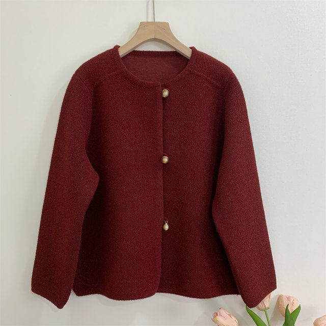 Happy mother-in-law and mother-in-law's autumn woolen short coat for middle-aged and elderly people's birth year wedding festive red woolen top