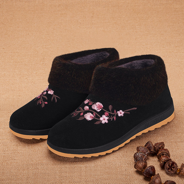 Cotton shoes women's winter plus velvet old Beijing cloth shoes and warm -off, warm autumn and winter middle -aged elderly grandma soft bottom mother shoes