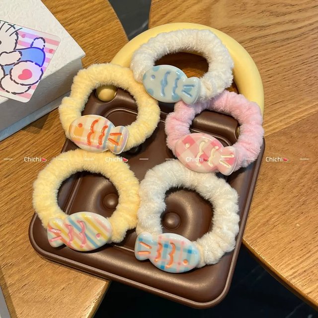 Cute cream small fish plush hair ring hair clip girl tie hair macaron style ins head rope hair clip hair accessories
