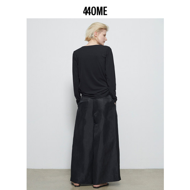 440ME Women's Clothing New Autumn Classic Black Elegant Small One-Line Collar Top Slim Base Long Sleeve T-shirt