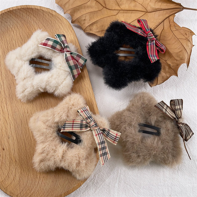 Bow plush pentagram Star hair clip female front bangs bangs clip the back brain broken hair BB headgear winter female

