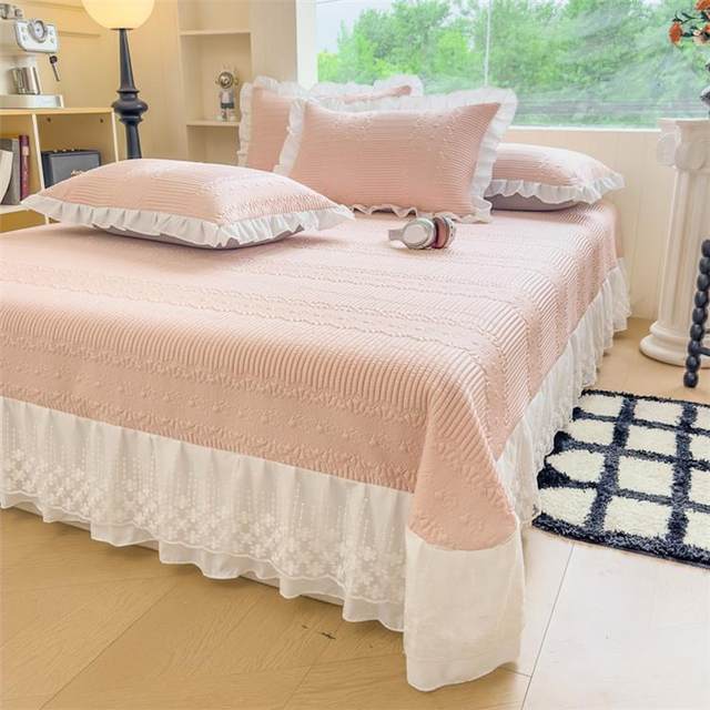 
Category A maternal and infant grade ice silk ice bean mat three-piece set bed cover bed skirt summer soft mat summer bed sheet pink