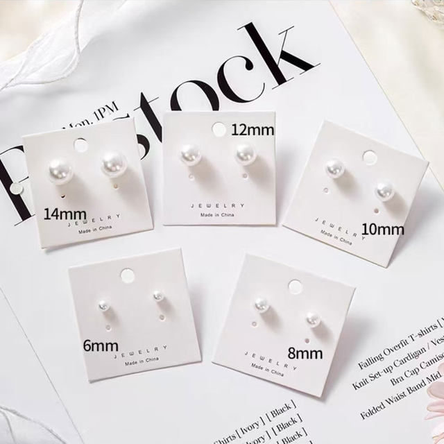 Light luxury high-end earrings for women French imitation pearl earrings and ear holes 2025 new hot temperament ear jewelry