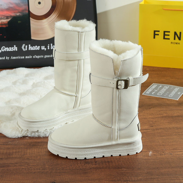 Waterproof white snow boots for women 25 years new winter new genuine leather wool boots women's warm fur all-in-one cotton shoes
