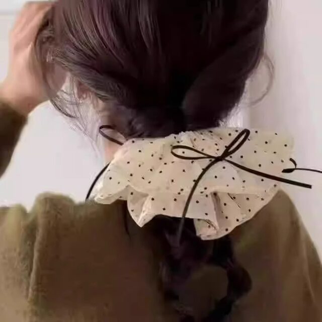 Korean sweet girl chiffon beige white polka dot black bow ribbon large intestine loop hair tiara hair accessories