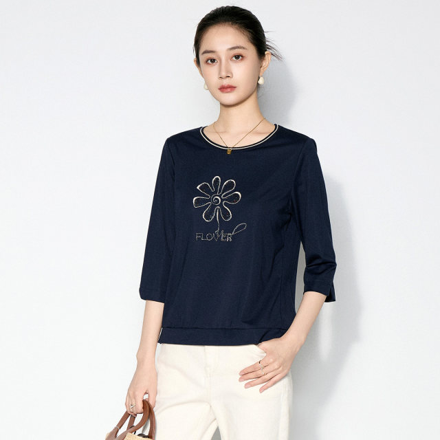 Ma Tiannu 2025 spring and summer new solid color embroidered T-shirt round neck mid-sleeved top stretch versatile casual and fashionable women