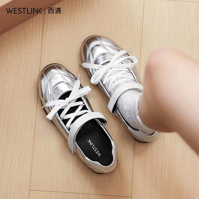 Western-Escape French Mary Jane Shoes Women's 2025 Spring New Light Mouth Single Shoes Velcro Flat Sole Ballet Shoes Sports Style