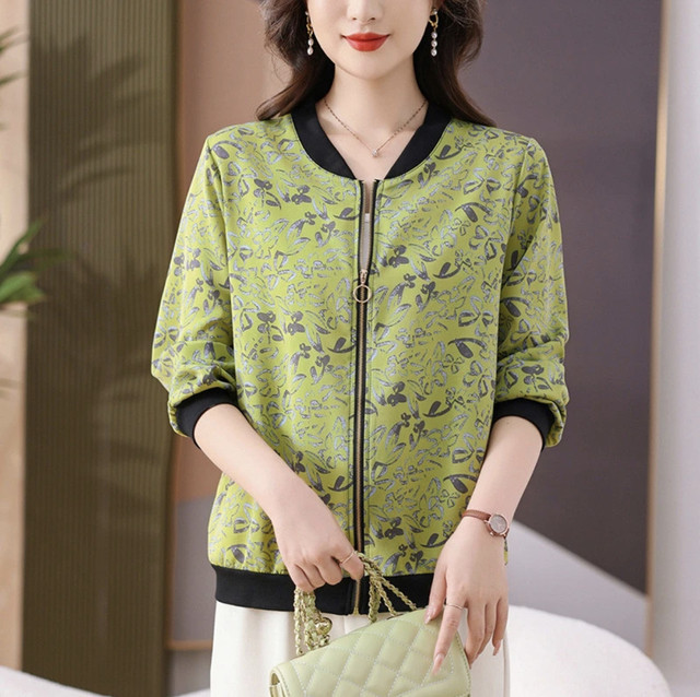 
Fashionable mother-wear chiffon printed cardigan long-sleeved jacket 2025 spring new large size loose versatile baseball uniform for women