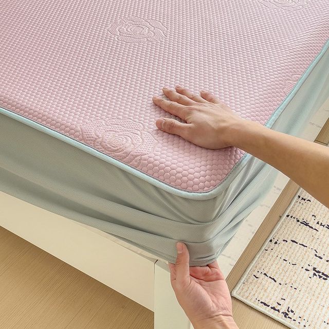 
Bingdoudou cooling mat and fitted sheet set, three-piece set, can be customized in custom sizes, maternal and infant category A, summer ice-feel folding soft mat