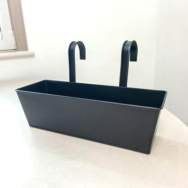
Hanging flower pots for indoor and outdoor greening, home gardening, living room, large-capacity iron metal rectangular hanging flower buckets