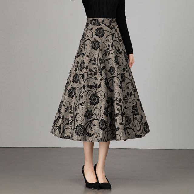 2025 Spring and Autumn New Printed Skirt for Women High Waist Slim Mid-Length Large Size Versatile A-line Umbrella Skirt
