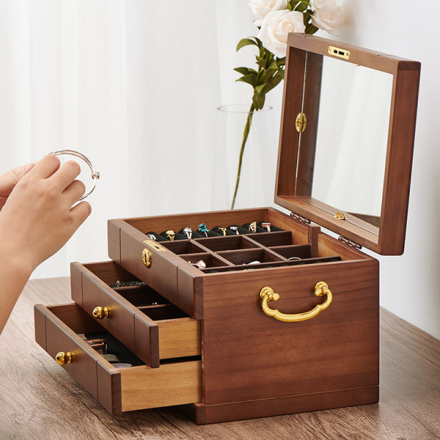 Solid wood full lock jewelry box jewelry storage box high-end exquisite medieval style jewelry box simple birthday wedding gift