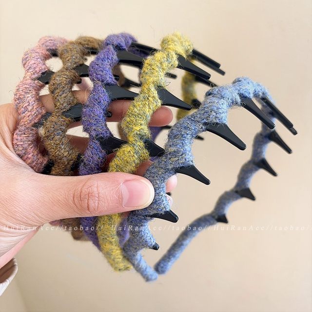 Daily wear headbands for women 2025 new style headbands with high crown, wavy face, small high-end sense headbands, versatile hair accessories