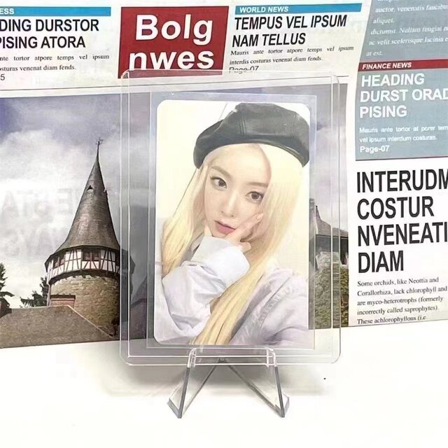 Xiaohongshu same style transparent small card display stand transparent acrylic desktop ornament medium bar display stand student