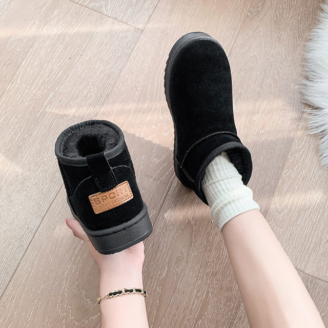 Zhou Dongyu's same style mini fur integrated snow boots for women in winter anti-slip plus velvet thickened short cotton boots bread shoes