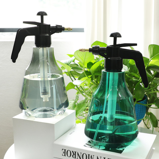 Living watering can watering flowers and household gardening sprayer pneumatic pressure sprinkler sterilization special pot watering spraying pot