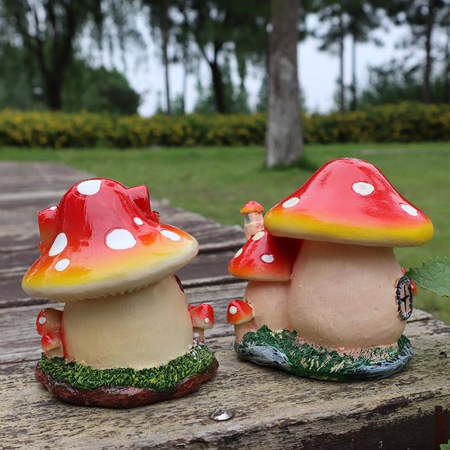 Creative mushroom house resin craftsmanship Garden decoration garden courtyard balcony potted decoration gardening landscape
