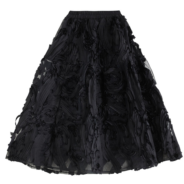 Net yarn heavy worker embroidered half -body skirt female summer large size fat mm covering thin pleated skirt casual versatile A -line skirt
