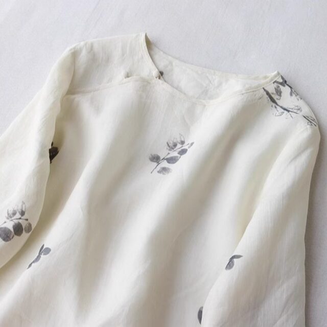 New Chinese national wind cotton and linen diagonal printing shirt women's five -point sleeve top summer temperament small shirt literary tea clothing
