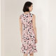 Famous Master Road A -line dress spring new floral fishtail skirt V -neck lady lady sleeveless slim body

