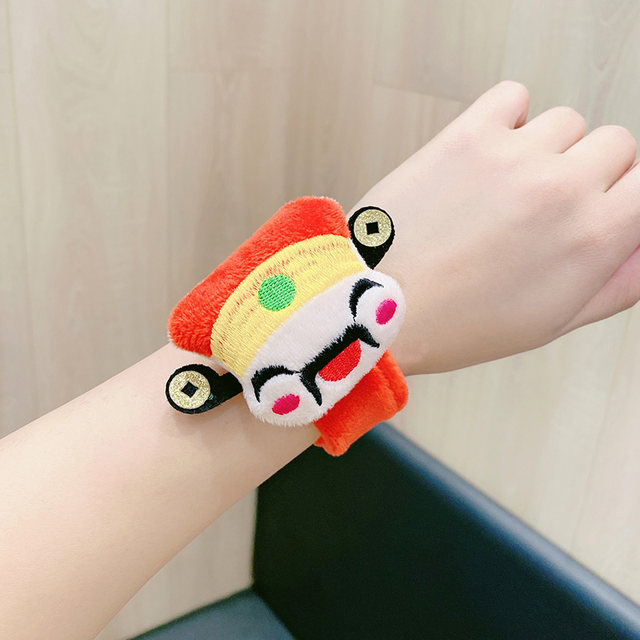 Spring Festival gift slap circle for women, cute cartoon children, plush couple bracelets, tiger New Year head accessories, slap circle for men