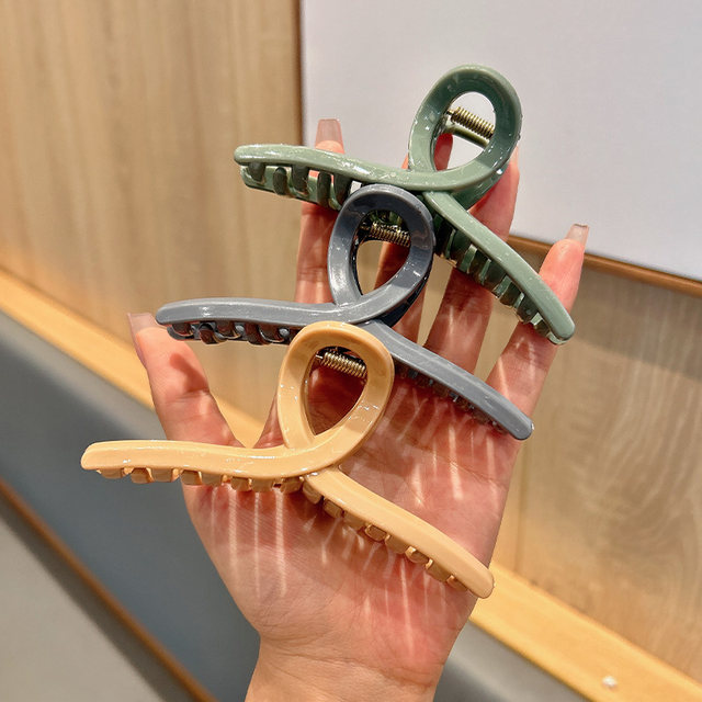 Elegant temperament headdress large-sized scratch shark clip hair clip hair clip for women's back head acrylic hair clip for the spring new style
