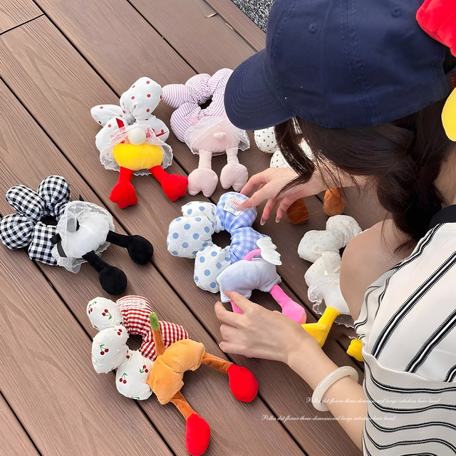 Autumn and winter Mickey flower large intestine hair ring for women, super large ball hair tie, sweet girly polka dot hair rope hair accessories