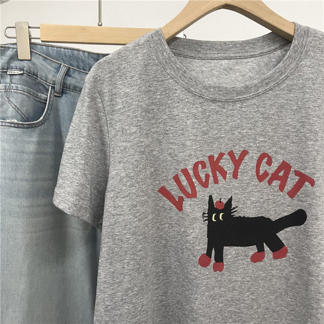 Lucky cats~Love this lump grey! Korean round neck cartoon short-sleeved T-shirt top 24 summer clothing for women